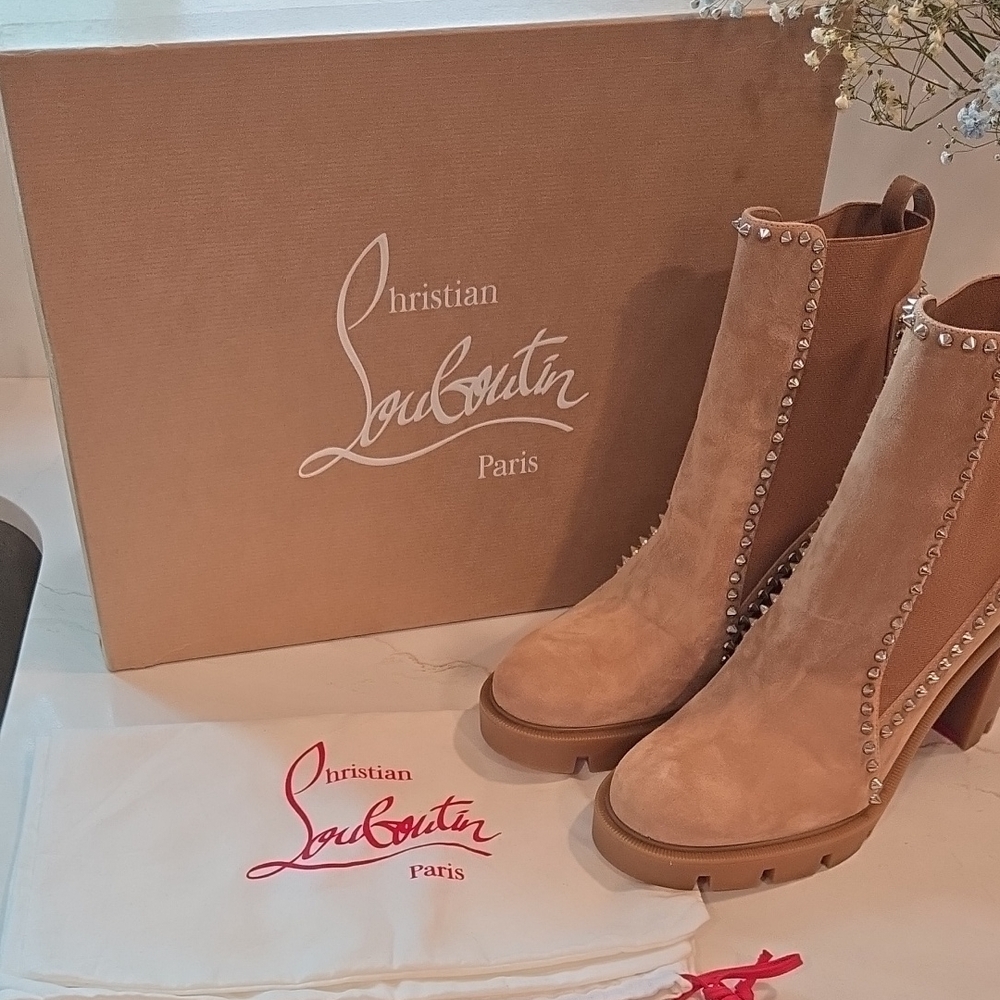 Christian Louboutin Tan Suede Stud-Trim Chunky Chelsea Boot